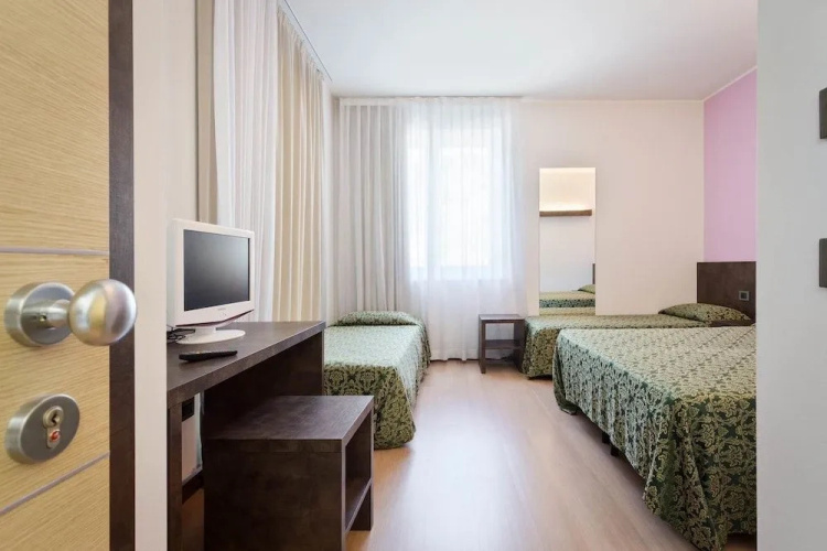 Hotel Due Laghi
