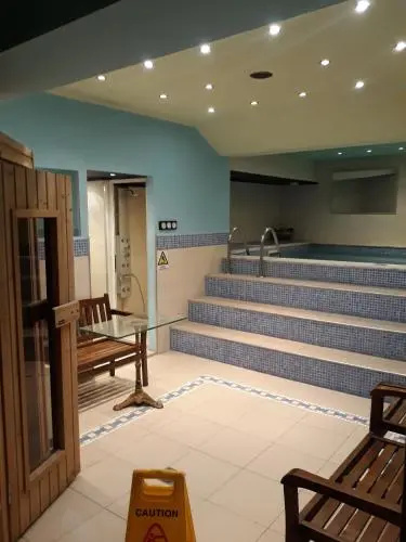 Alpina Suites