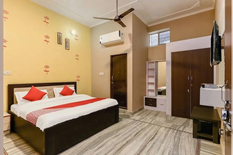 OYO Flagship 30930 Hotel Jaipur Inn