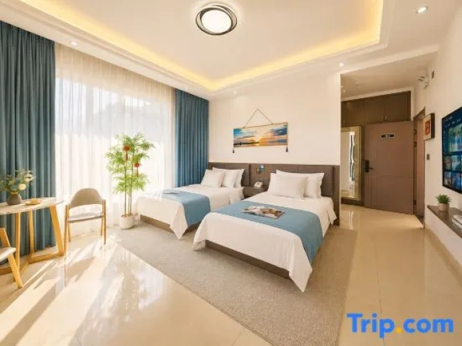 Standard Twin room with balcony and with view