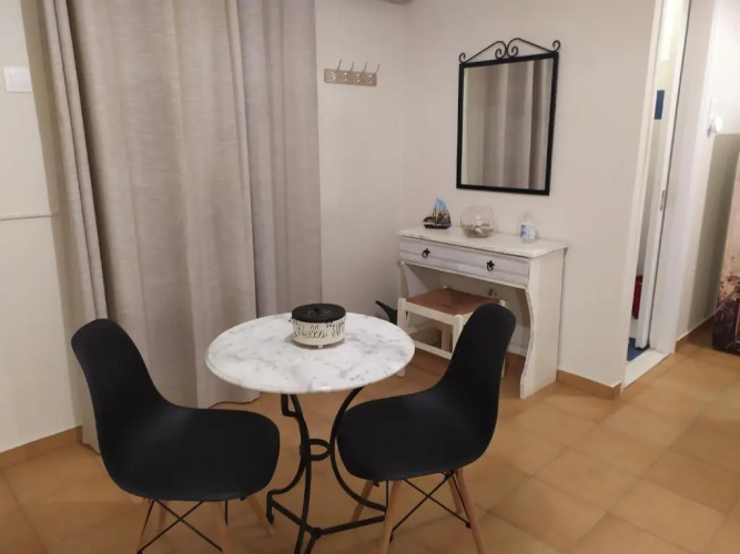 Antonela room3