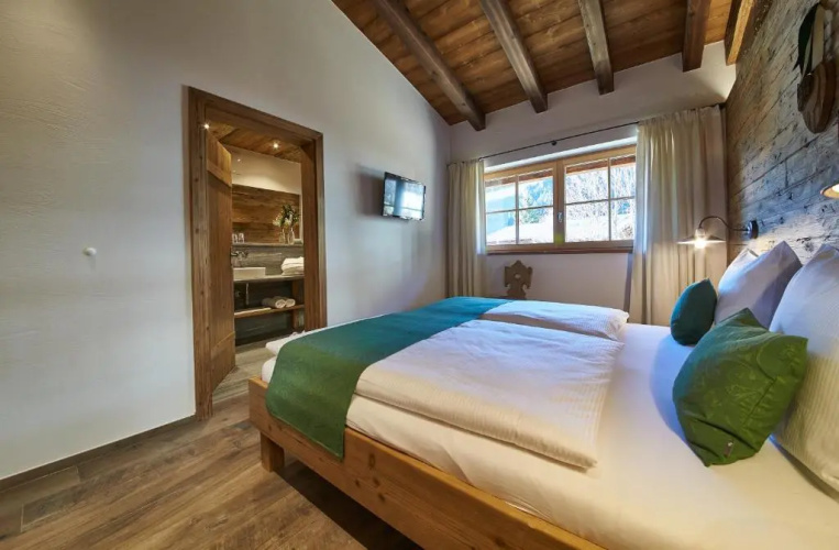 Panorama Chalets by HolidayFlats24