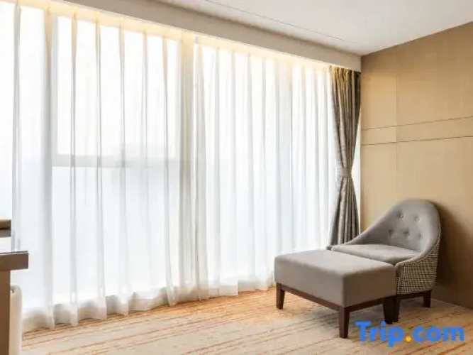Yuzhou International Hotel