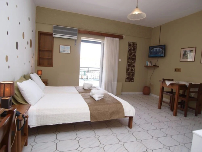 Kleopatra Traditional Hotel