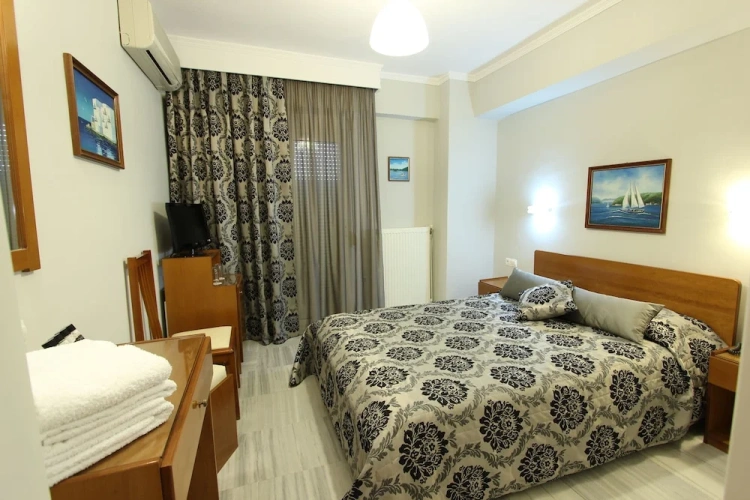 1 Bedroom Standard Double room with balcony