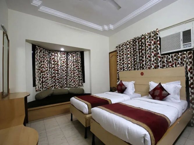 Hotel Arts Executive