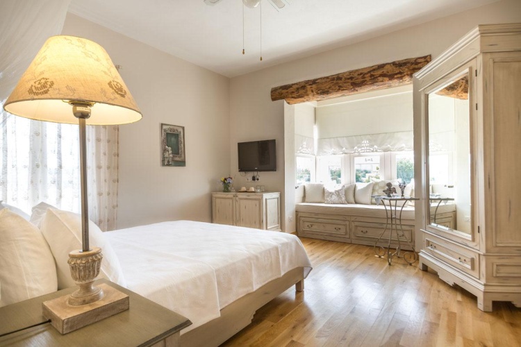 Deluxe Double room with view