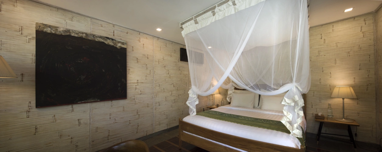 2 Bedrooms Villa