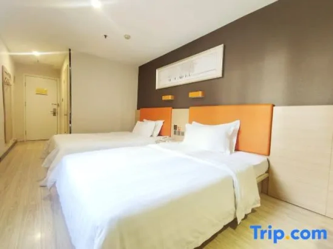 Premium Twin room