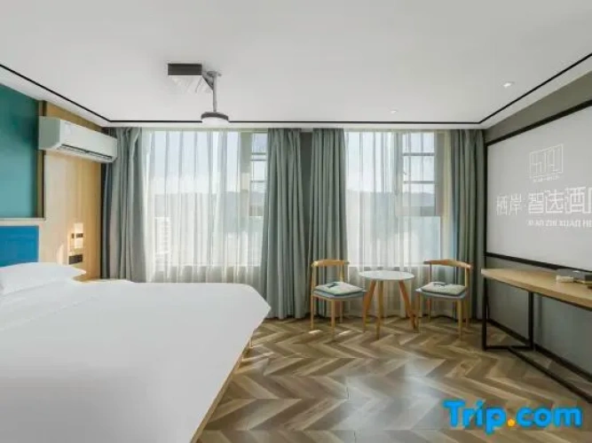 Standard Double room with view