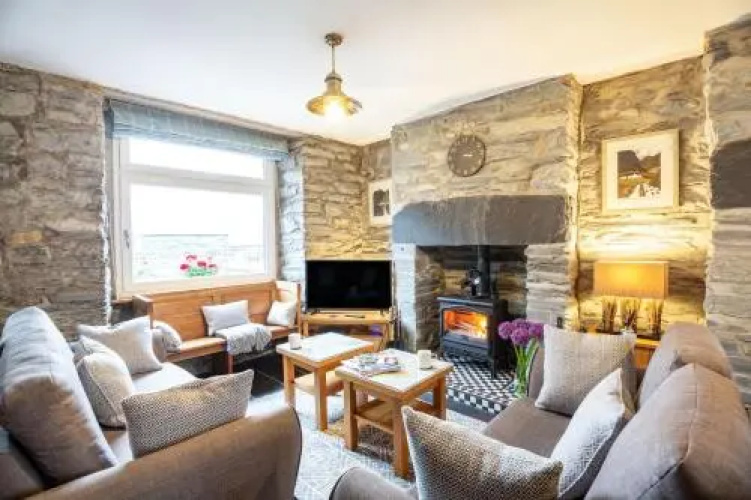 16 Park Square, Blaenau Ffestiniog
