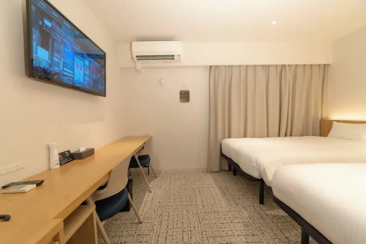 Henn na Hotel Express Osaka Namba Nipponbashi