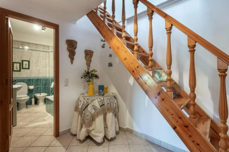 Wonderful Flats with Pool by Host Wise
