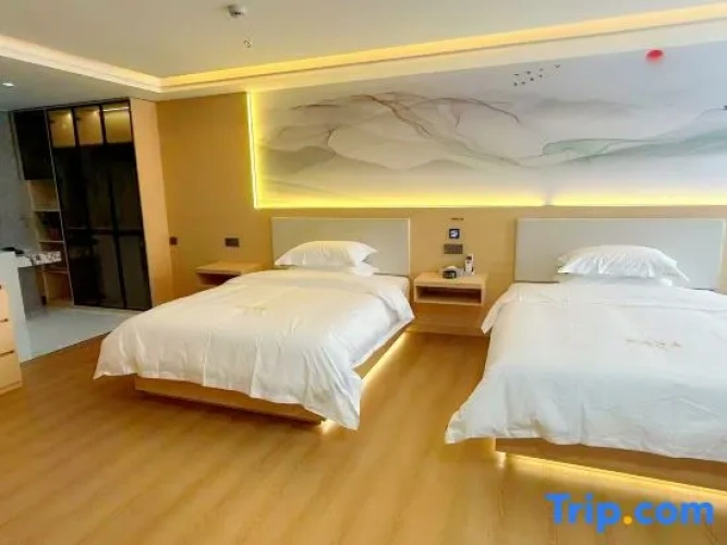 Deluxe Double Suite