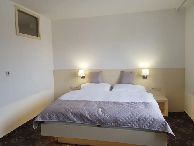 Hotel Chmelnice