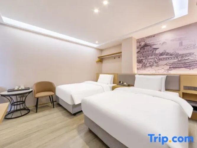 Superior Twin room with river view
