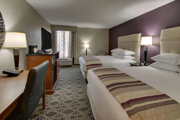Deluxe Quadruple room