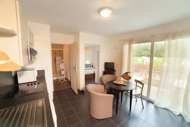 BRIT HOTEL Lannion vers Perros-Guirec