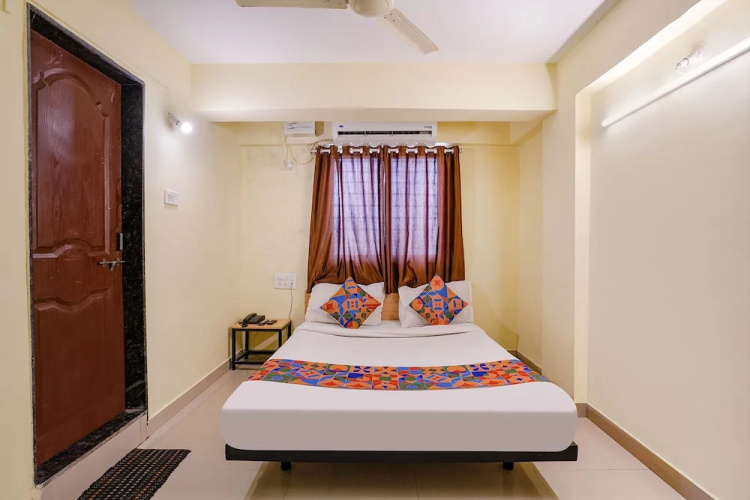 Fabexpress Samruddhi Park Inn