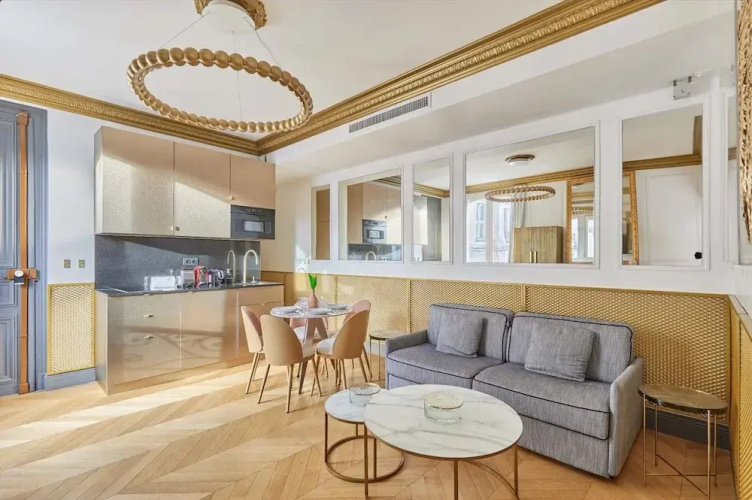 Superb AC- 1bdr Ave Montaigne - Arc de Triomphe by Studio Prestige