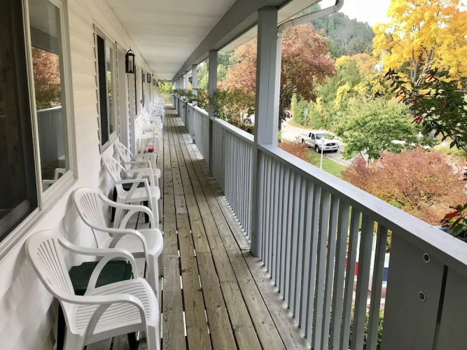 Main Street Motel