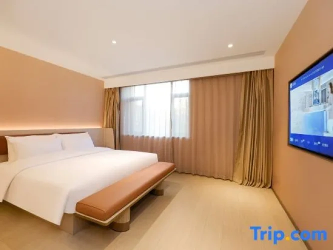 Deluxe Double Suite with balcony