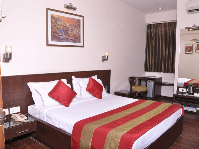 Crystal Inn