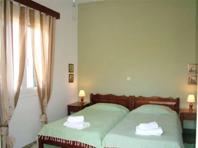 Serres Apartments