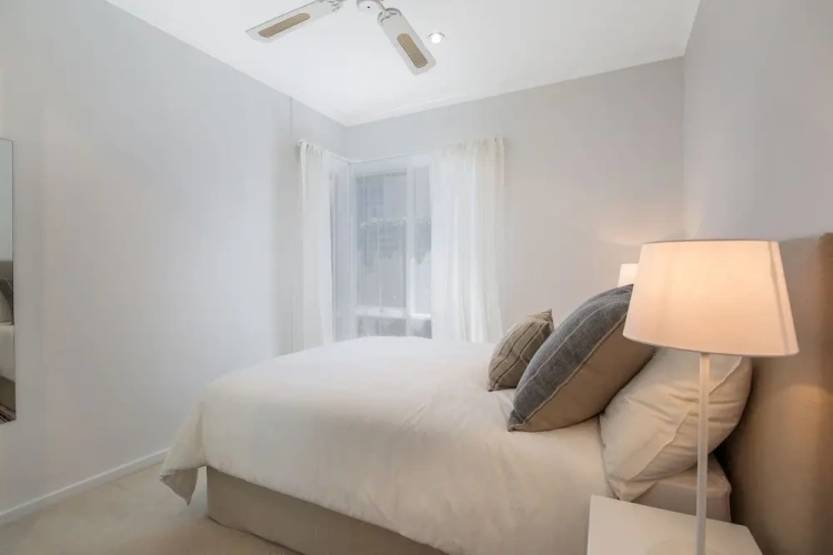 3 Bedrooms Apartment