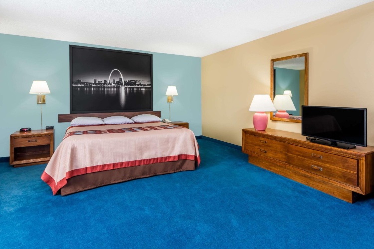 Deluxe Double Suite