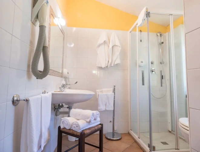 1 Bedroom Standard Quadruple Family room with garden view