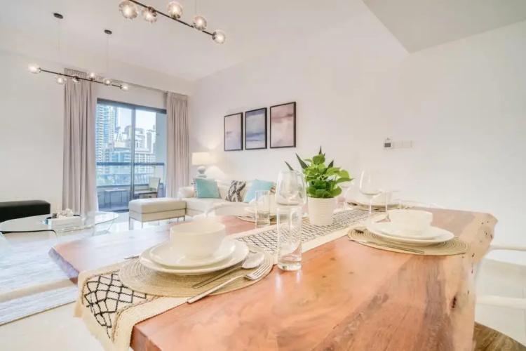 JBR Gem Spacious 1BR Apt With Balcony