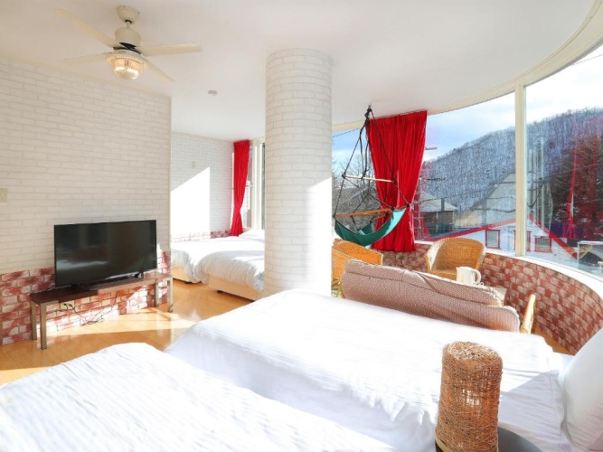 Standard Quadruple room with mountain view