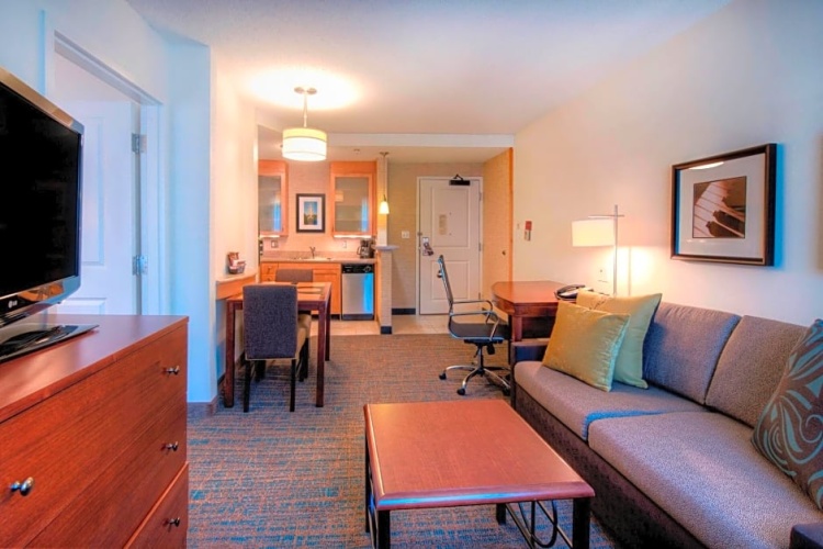 1 Bedroom Quadruple Suite