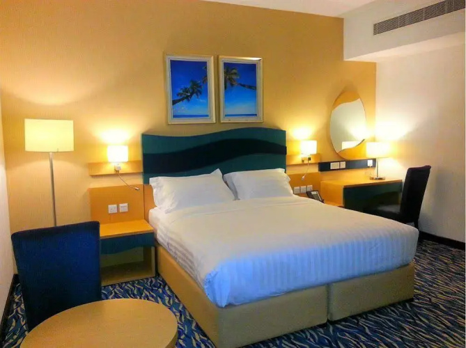 Holiday Bahrain Hotel