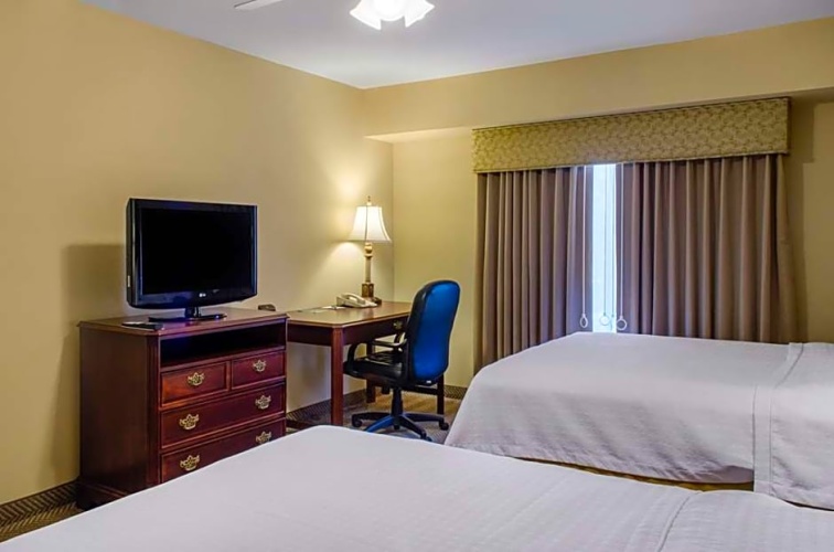 2 Bedrooms Sextuple Suite