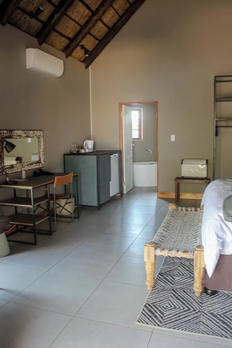 Royal Morubisi Founder's Lodge