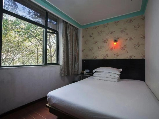 Changlong Hotel