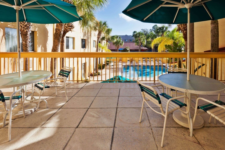 La Quinta Inn & Suites by Wyndham St. Pete-Clearwater Airpt photo 18