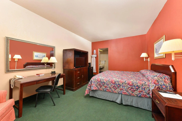 Econo Lodge Junction