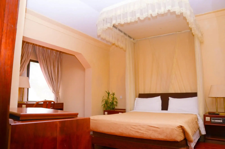 Fang Fang Hotel