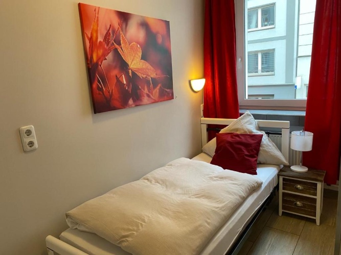 Standard Single room