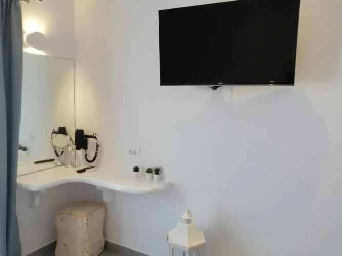 Standard Triple room with balcony