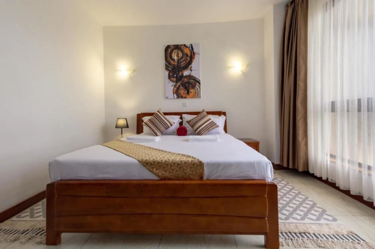 Fahari Suites by Homes By Della