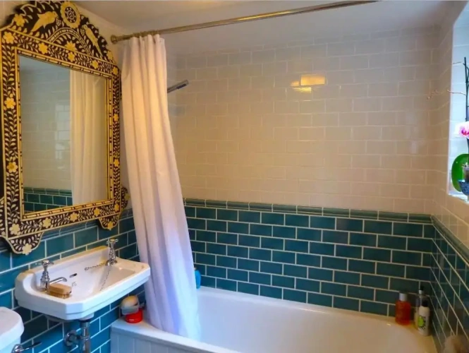 2 Bedrooms Cottage