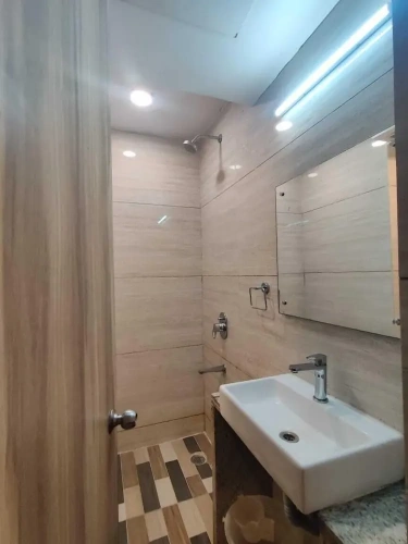 Standard Twin room with city view