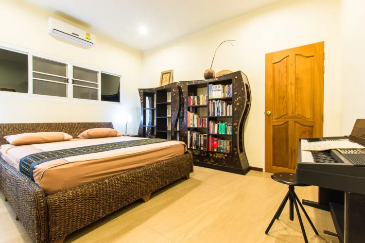 Chaba Pool Villa in Nai Harn