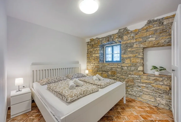 1 Bedroom Family Apartment