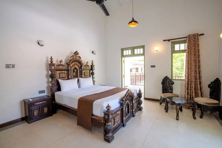 Amara Chairmans Bungalow