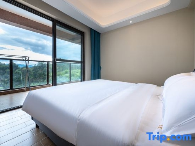 2 Bedrooms Deluxe Suite